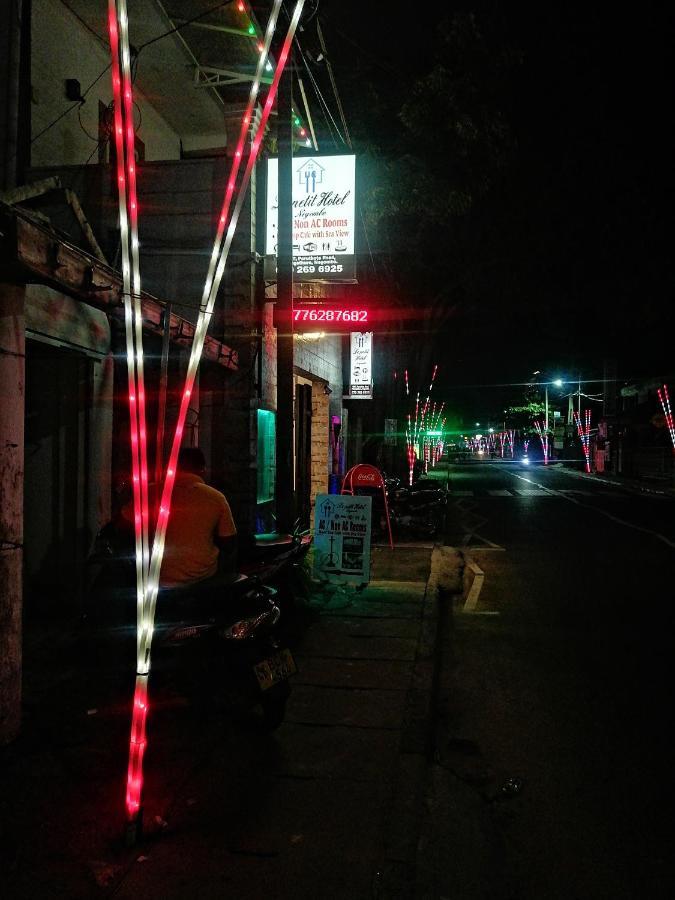 Le Petit Hotel & Restaurant نيجومبو المظهر الخارجي الصورة